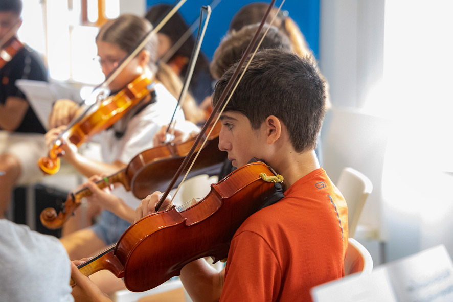 CLASES cursos dacapo 2022 joven orquesta sinfónica de granada curso de verano (11)