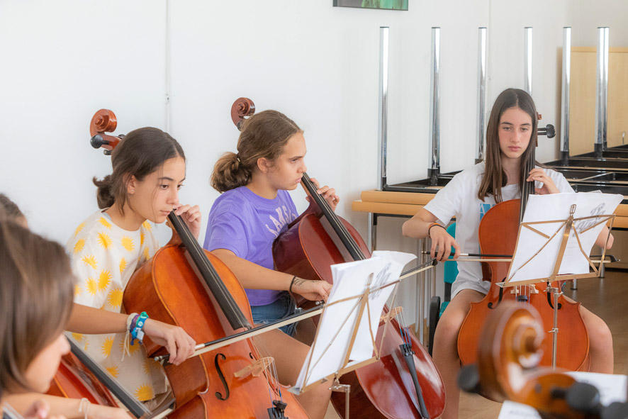 CLASES cursos dacapo 2022 joven orquesta sinfónica de granada curso de verano (18)