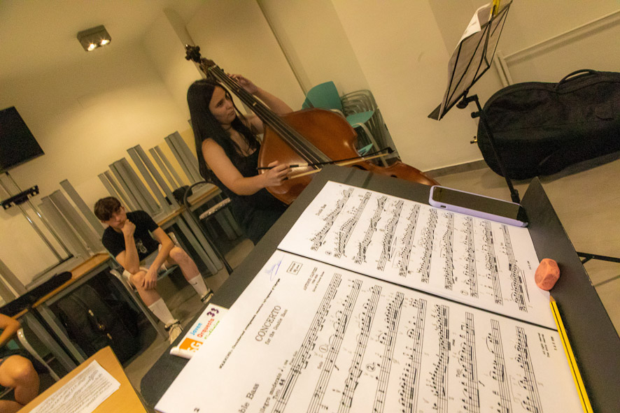 CLASES cursos dacapo 2022 joven orquesta sinfónica de granada curso de verano (40)